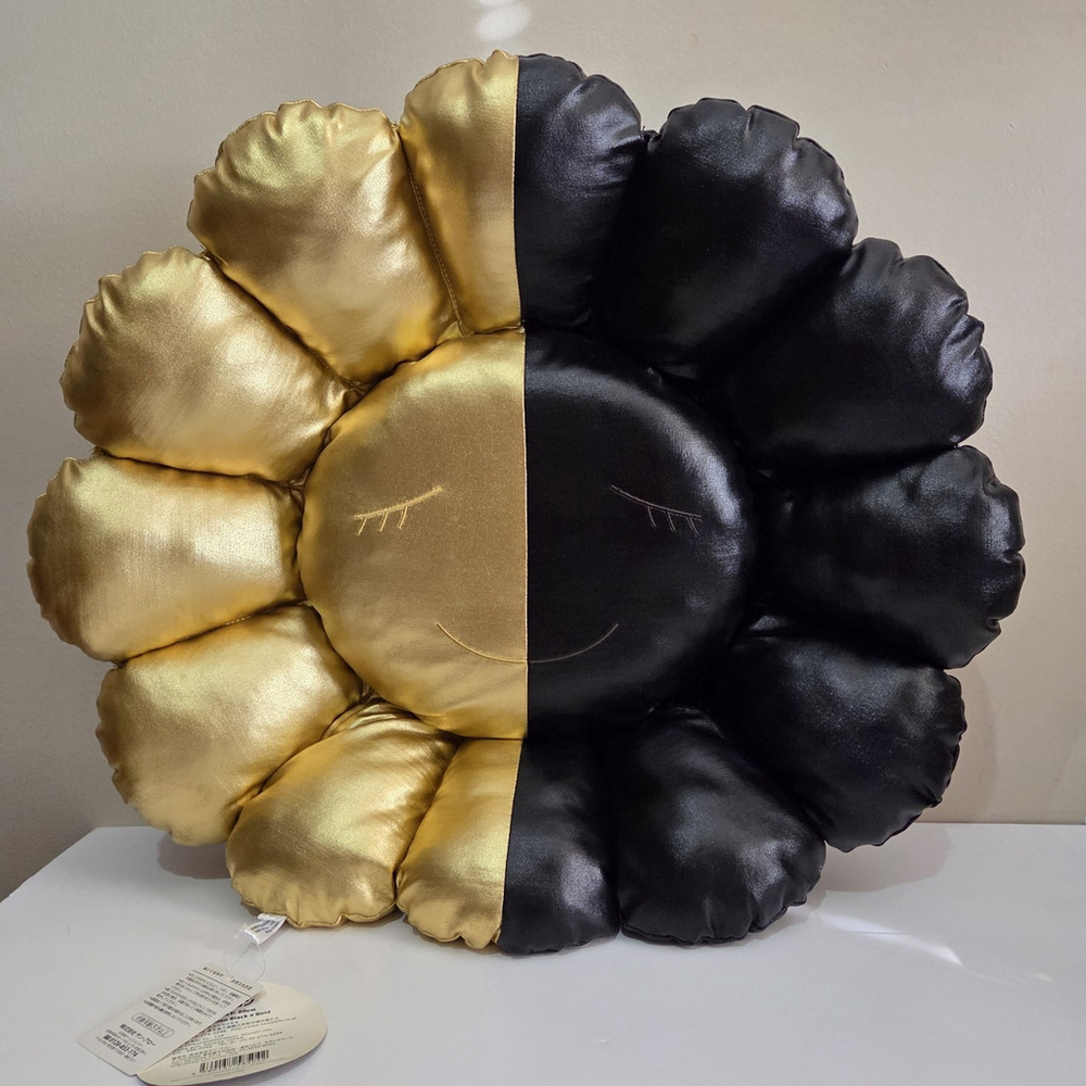 RARE Hikaru x Takashi Murakami Flower Cushion - Black and Gold - 60cm Pillow - Picture 2 of 9